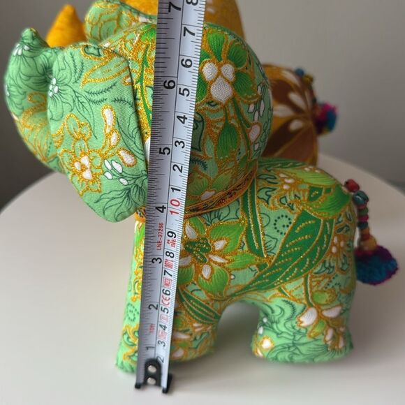 Thai Handmade Colorful Stuffed Elephant Set - Picture 7 of 8